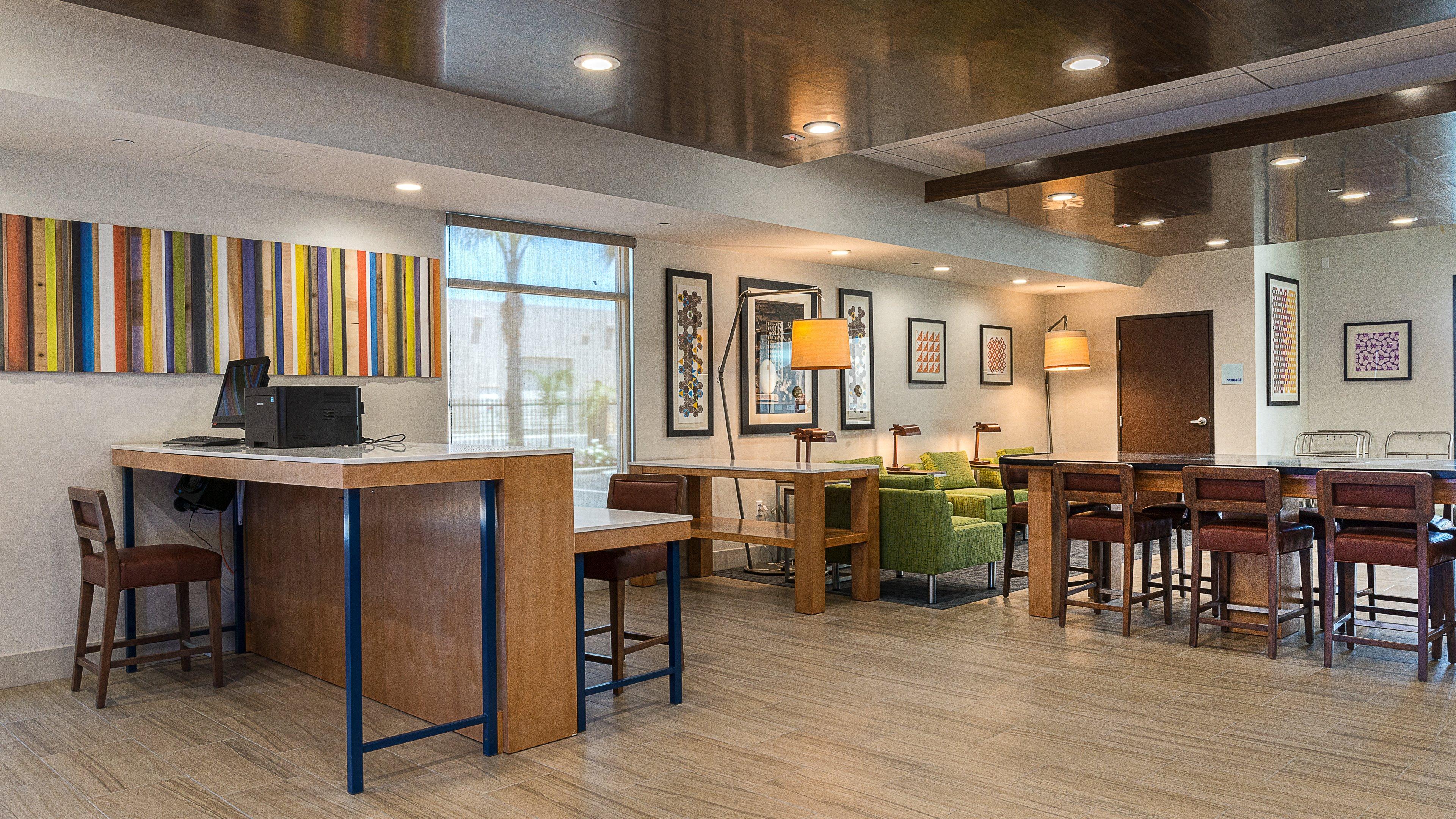 Holiday Inn Express Fullerton-Anaheim By Ihg Εξωτερικό φωτογραφία