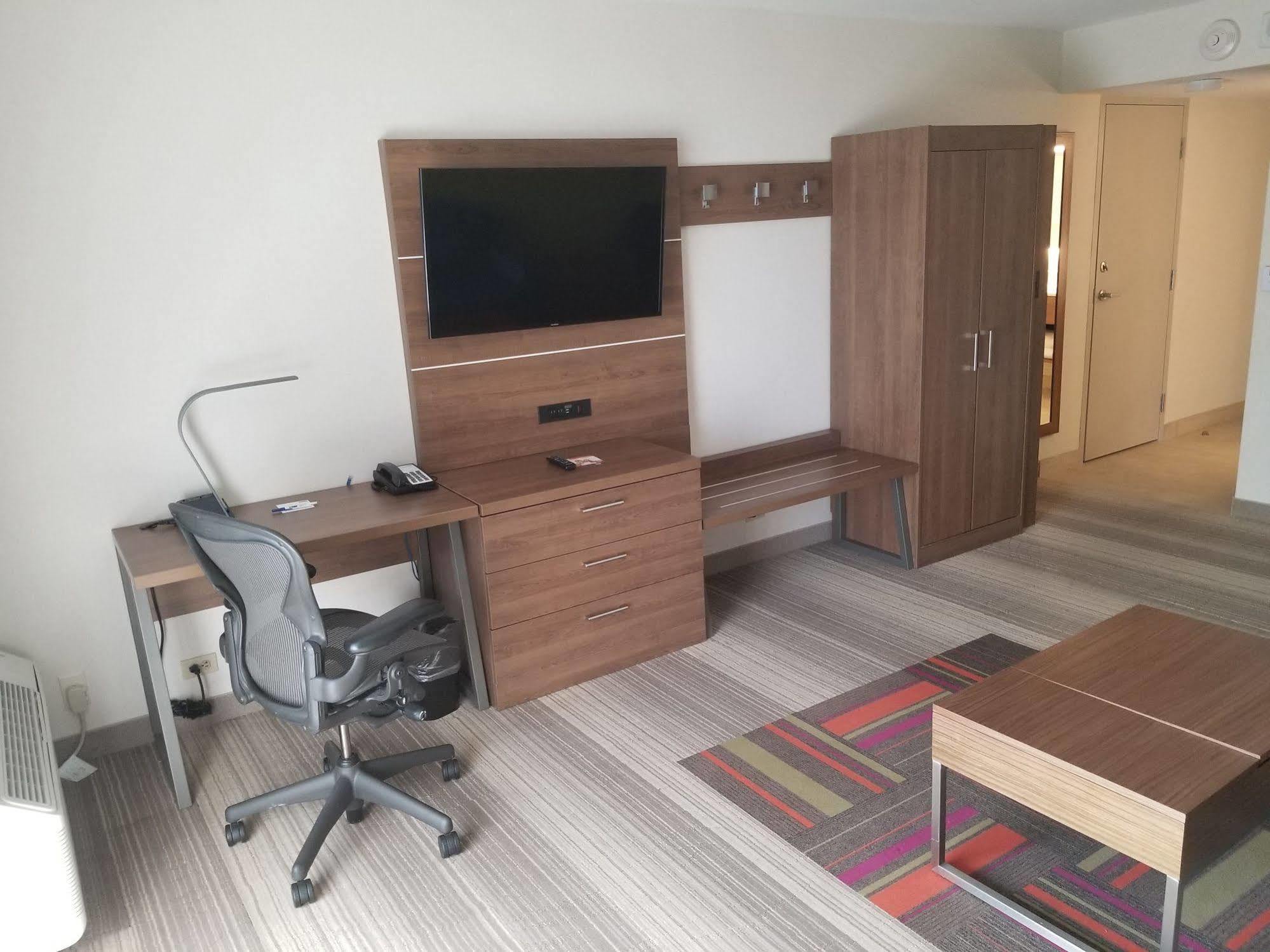 Holiday Inn Express Fullerton-Anaheim By Ihg Εξωτερικό φωτογραφία