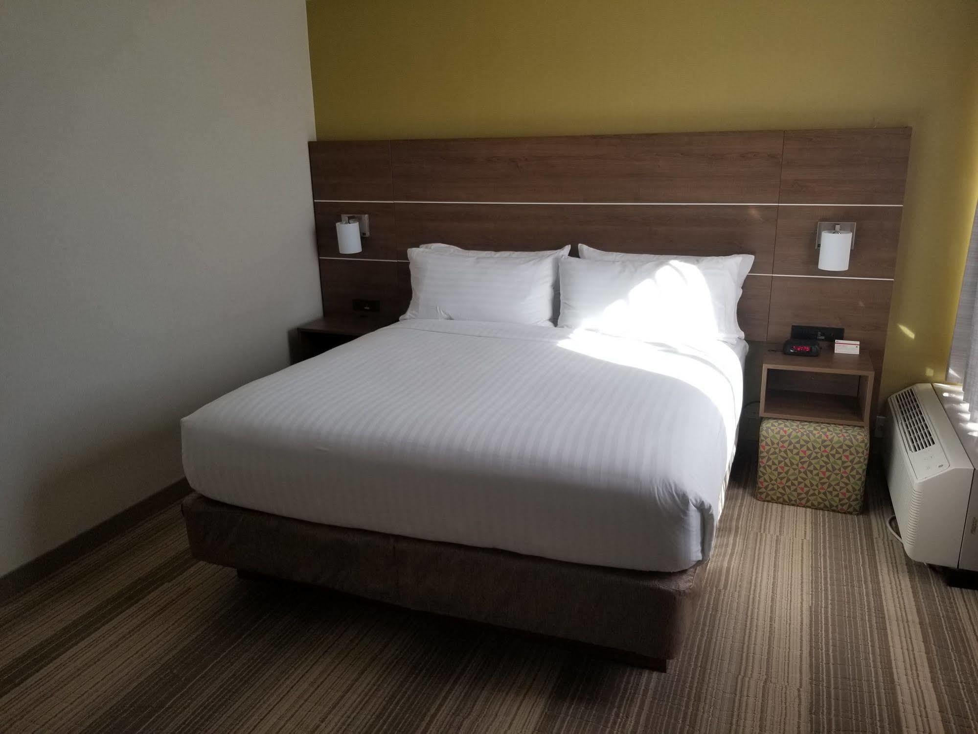 Holiday Inn Express Fullerton-Anaheim By Ihg Εξωτερικό φωτογραφία