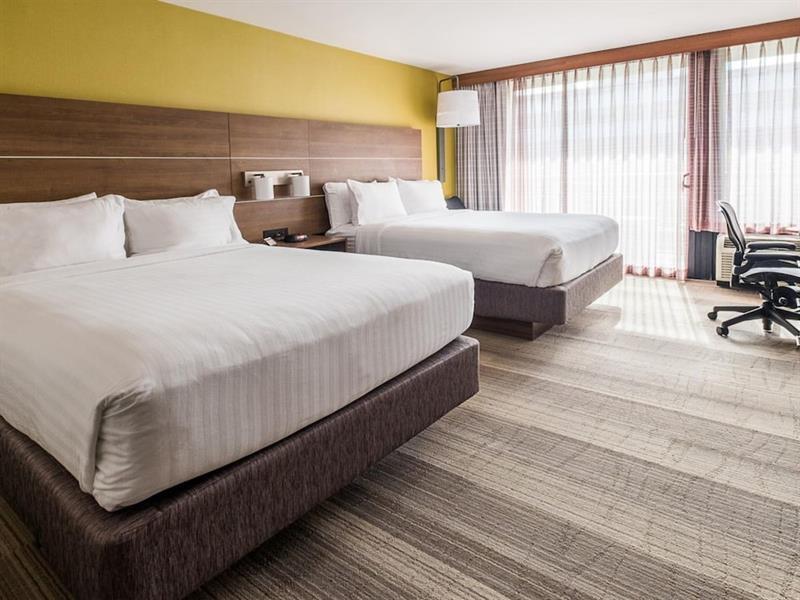 Holiday Inn Express Fullerton-Anaheim By Ihg Εξωτερικό φωτογραφία